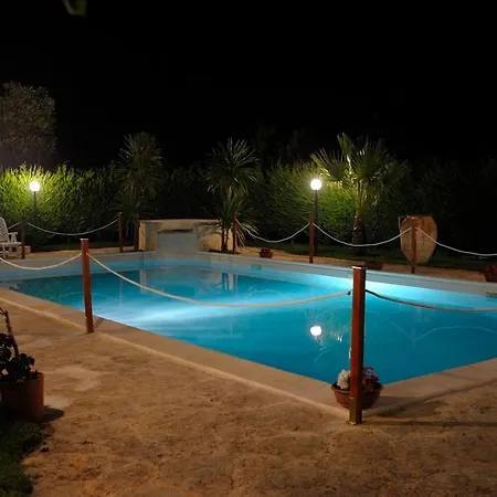 Trulli Il Bouganville Private Pool And Relaxation Holiday home *